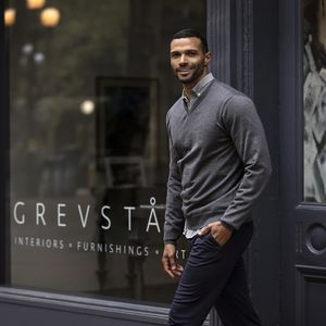 Everett V-neck Men