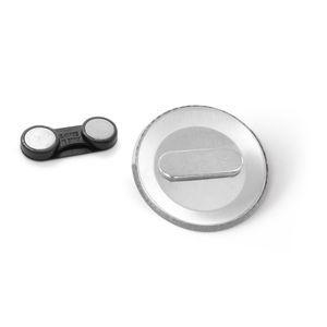 Button P'IN 11. Button P'IN 11. Knappmärke med dubbel magnetisk lås, miniatyr 5