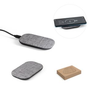 RENEWAL CHARGER. Snabb 10W trådlös laddare i återvunnen PET (100 % rPET)